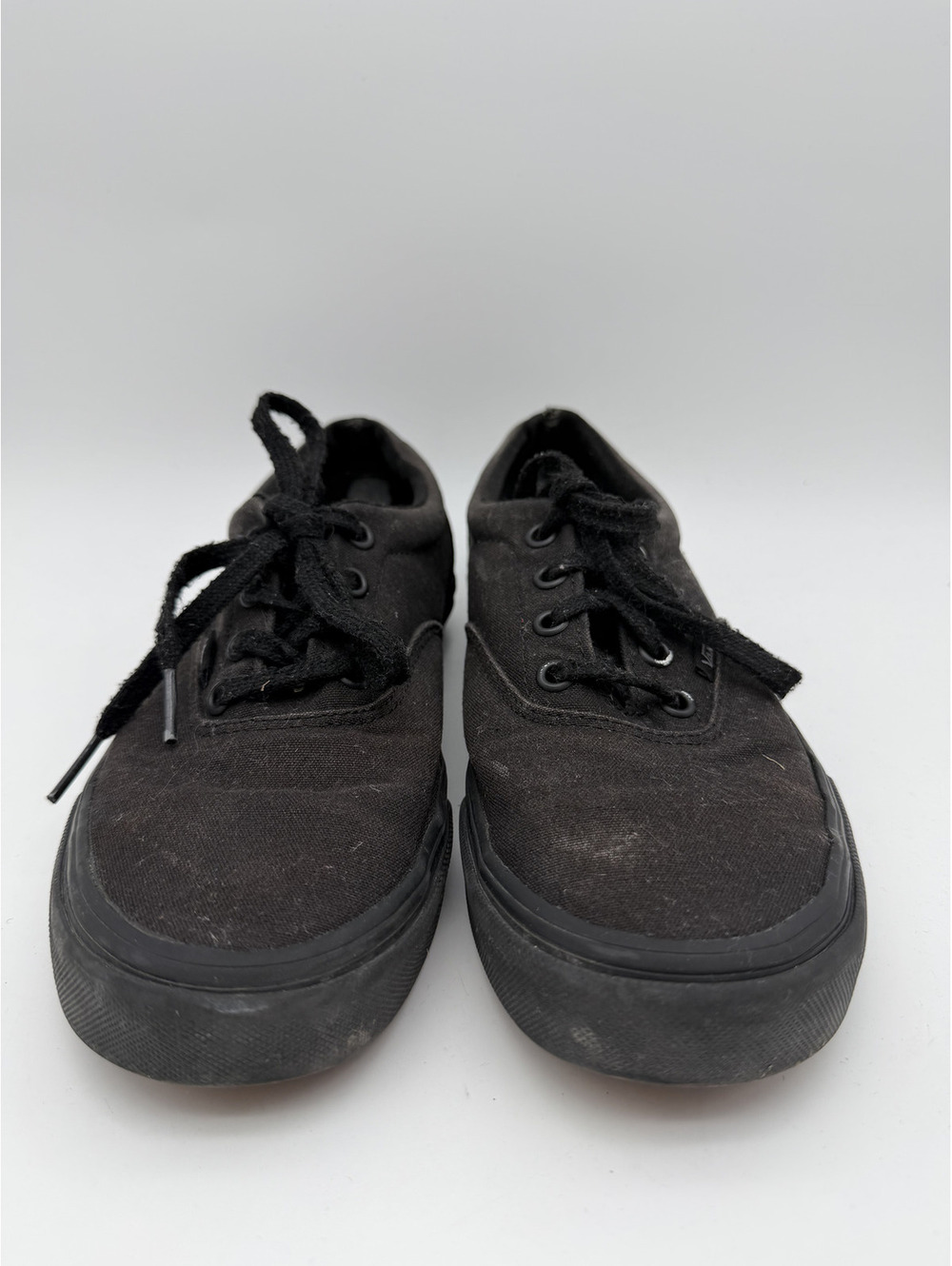Vans Black Canvas Low Top Sneakers Women's Size 7.5